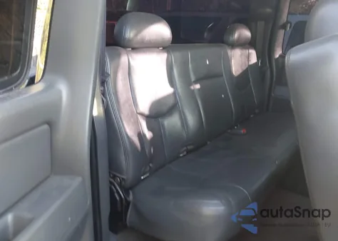 2005 GMC Sierra 1500 Slt из США, поврежденный, VIN 1GTEK19B95Z327901